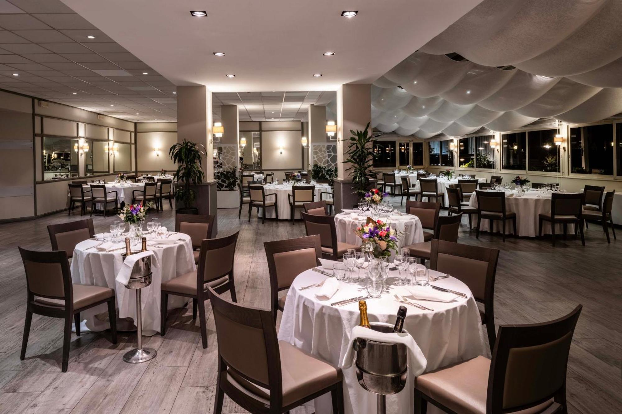 Готель Crowne Plaza Rome St. Peter'S By Ihg Екстер'єр фото