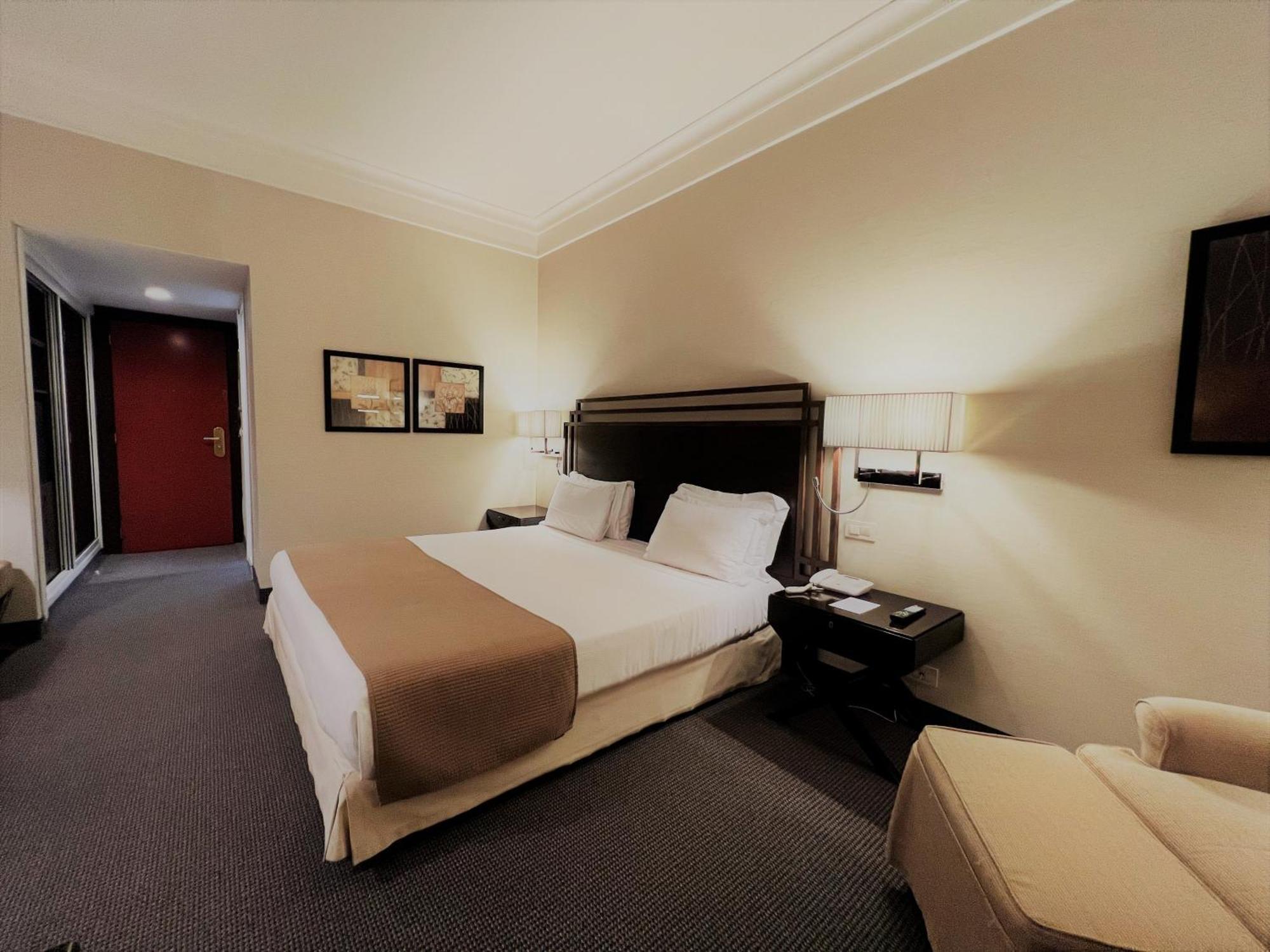 Готель Crowne Plaza Rome St. Peter'S By Ihg Екстер'єр фото